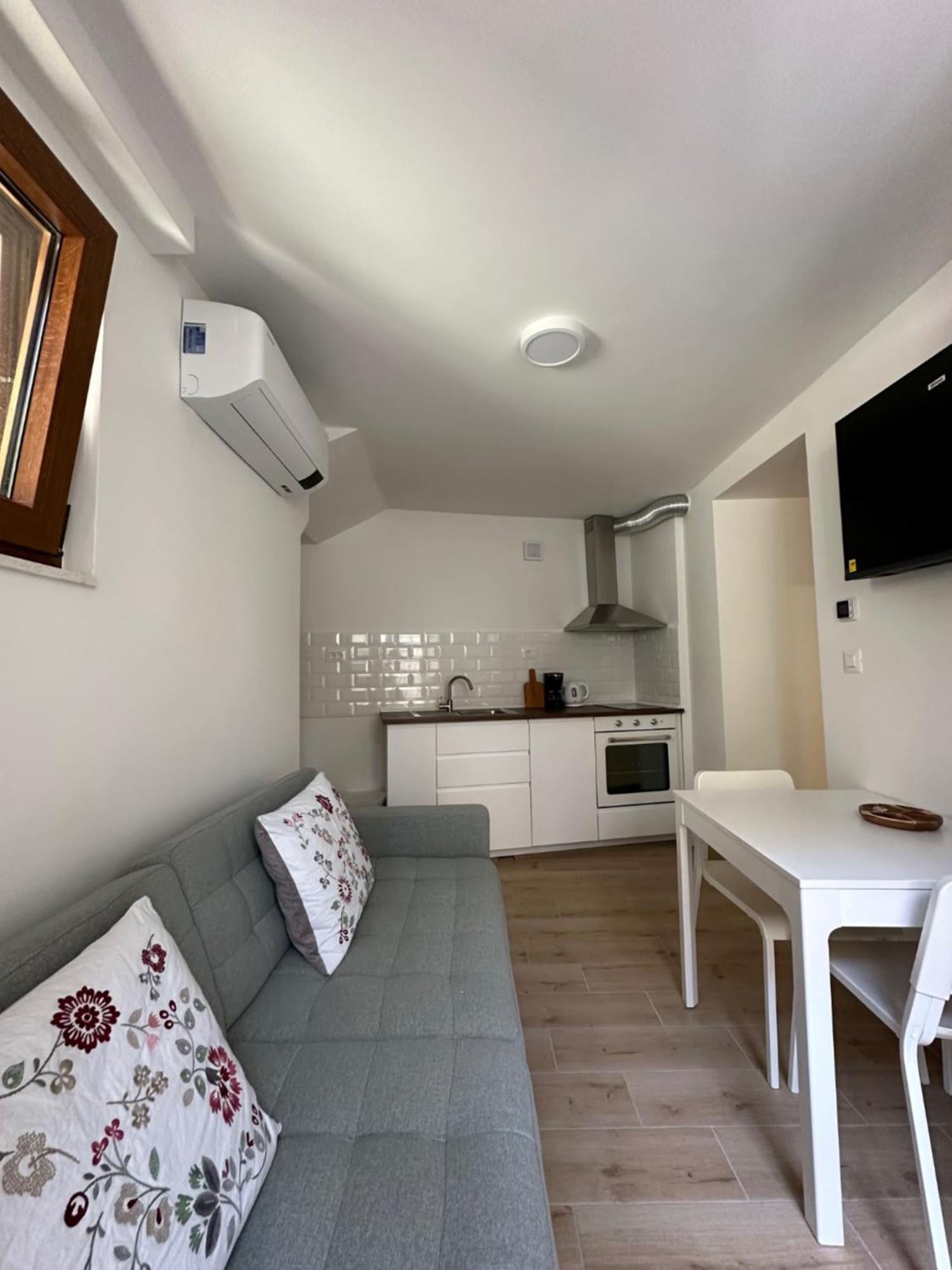 Ivan Apartment