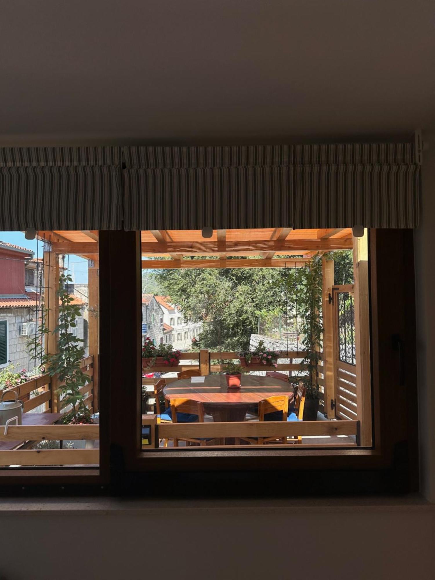 Ivan Apartment